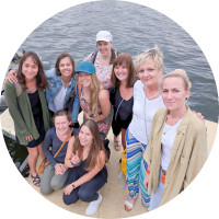 akanova Team